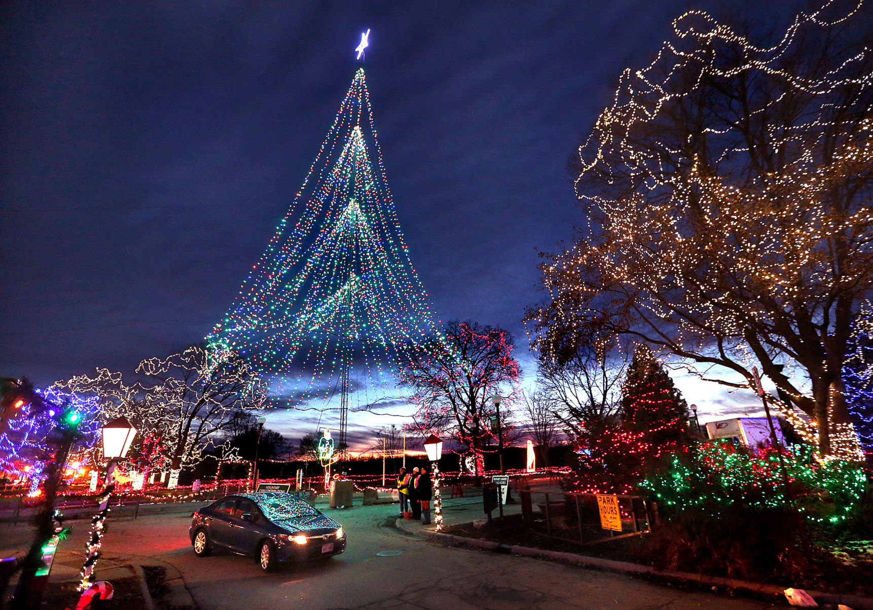 2019 Rotary Lights display in Riverside Park